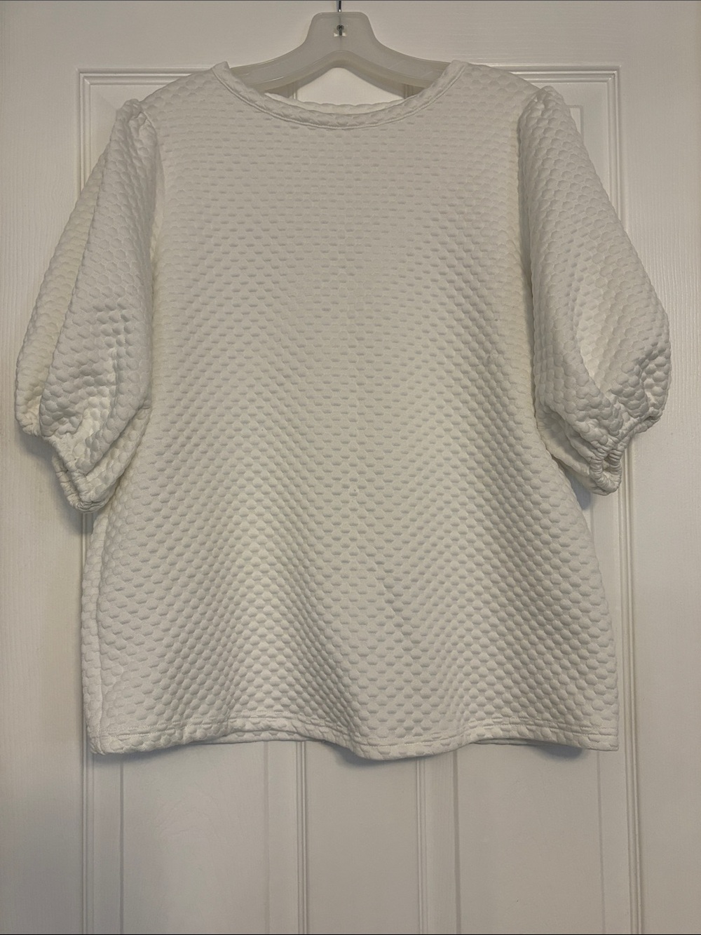 Women's White Textured Puff-Sleeve Top